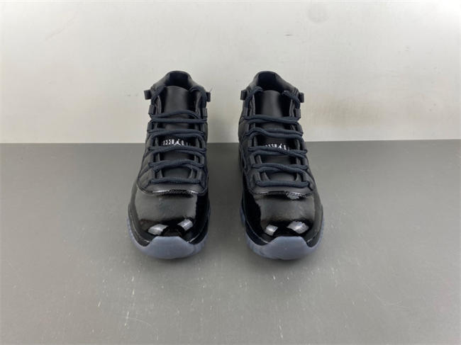 COMME des GARÇONS x Air Jordan 11 IV7639-001
