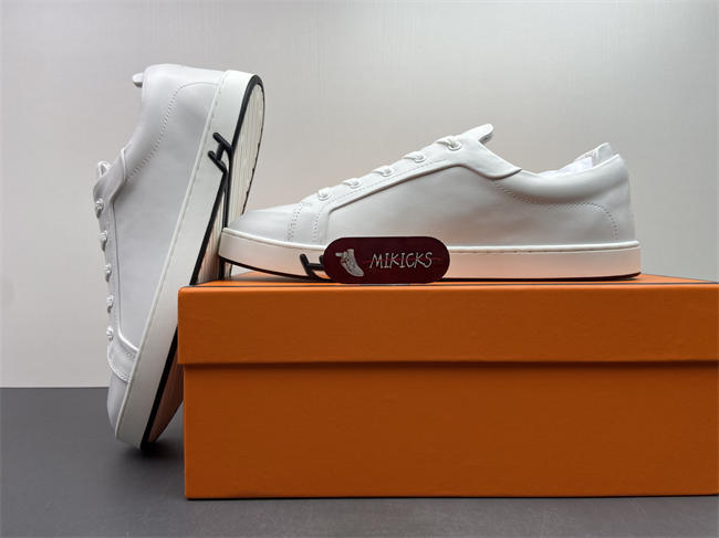 HER MES Sneaker