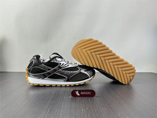 B0tt*ga Ven*ta Orbit Surf Brown
