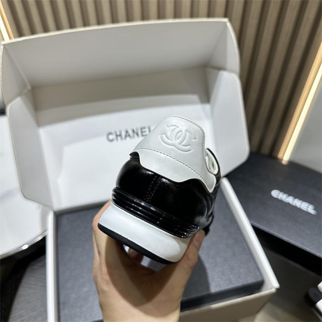 Chanal Sneakers