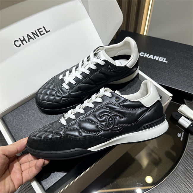 Chanal Sneakers