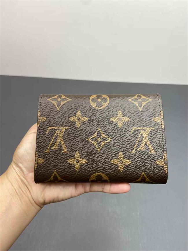 Victorine Wallet