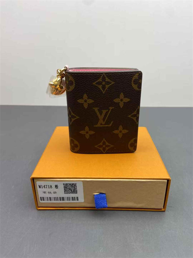LV Charms Pocket Wallet