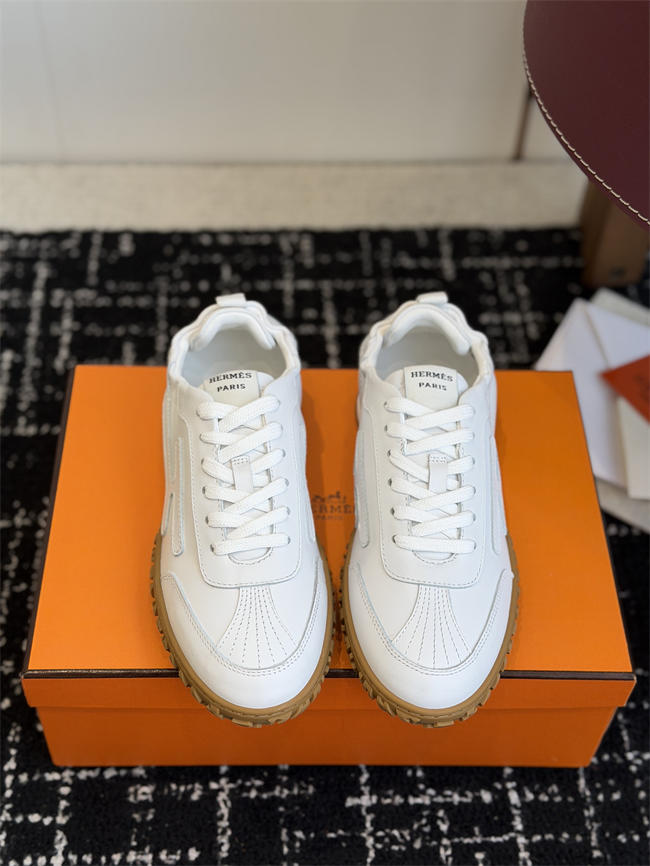 HER MES Sneaker