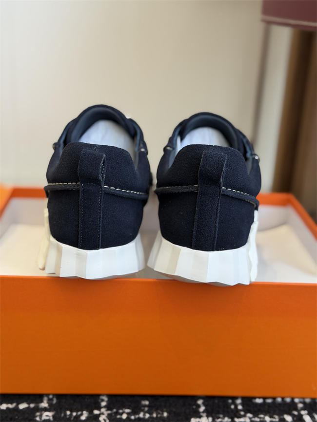HER MES Sneaker