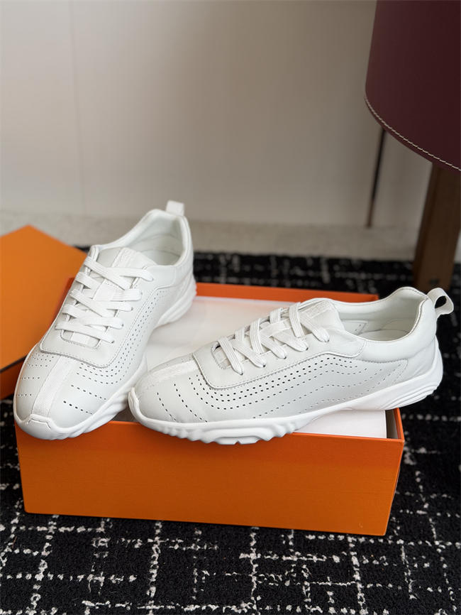 HER MES Sneaker