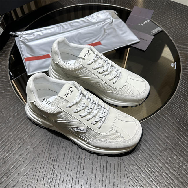 Pra*a Sneaker088