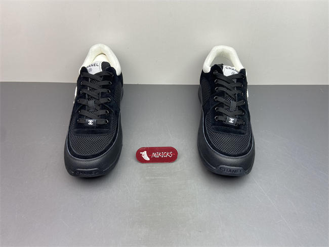 Chanal Sneakers