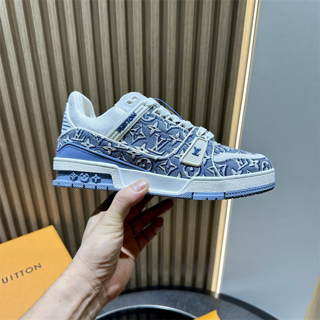 LV Trainer Sneaker