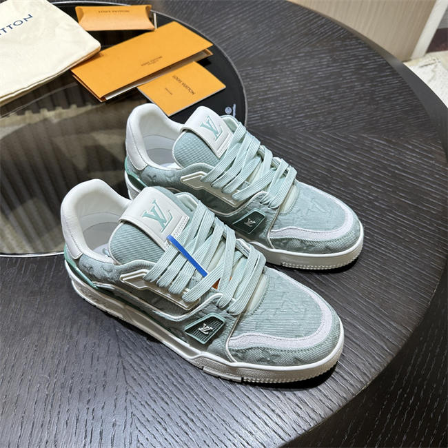 LV Trainer Sneaker