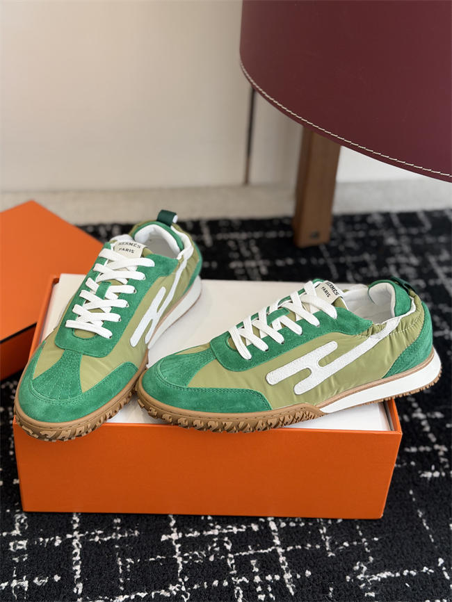 HER MES Sneaker