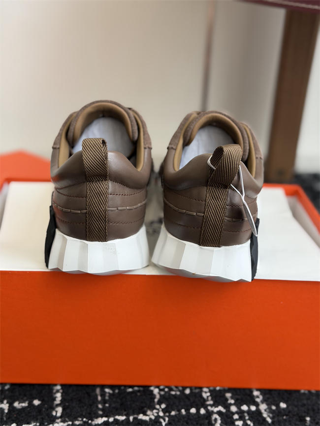 HER MES Sneaker