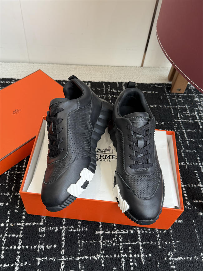 HER MES Sneaker