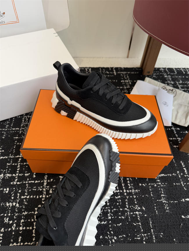 HER MES Sneaker
