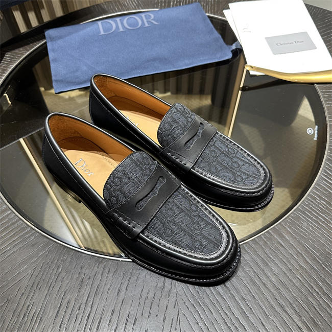 D10r Loafer