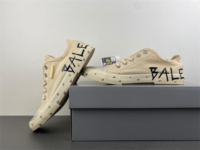 Ba1en*iaga Paris Low