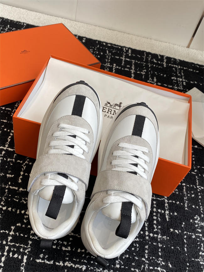 HER MES Sneaker