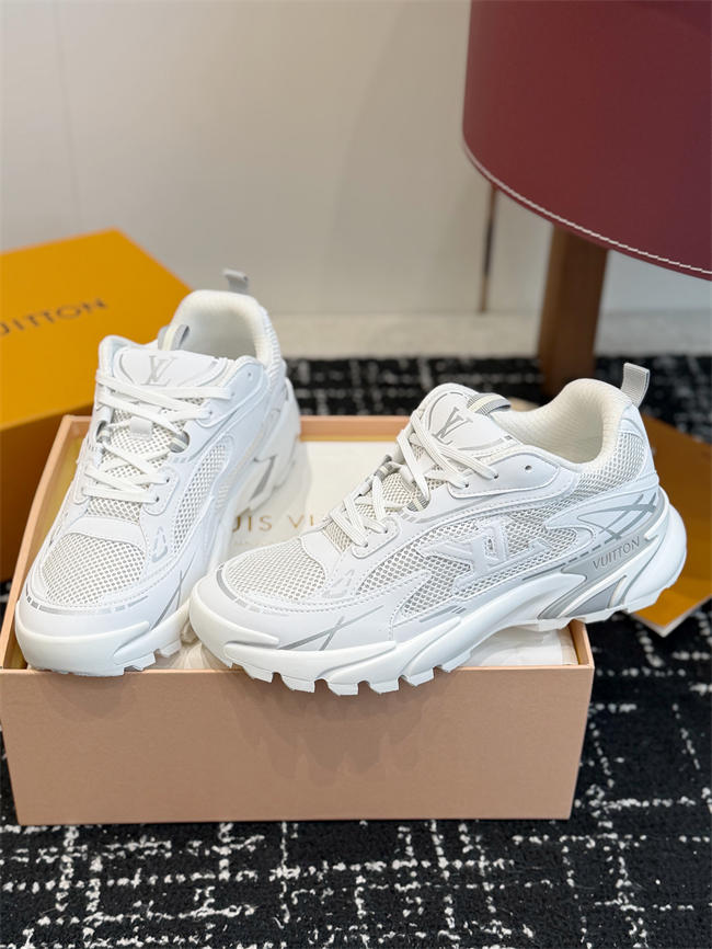 LV Tatic Runner