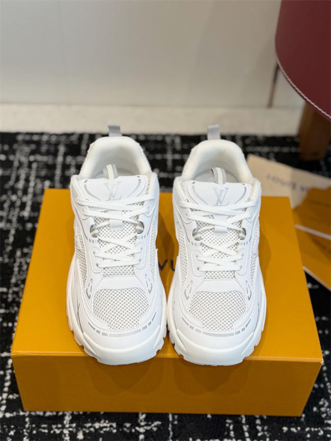 LV Tatic Runner