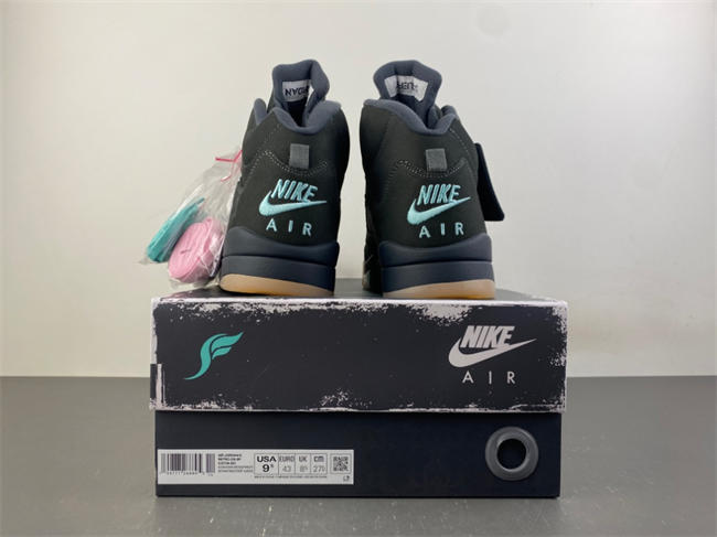 Solefly x Air Jordan 5 Retro IU0734-001