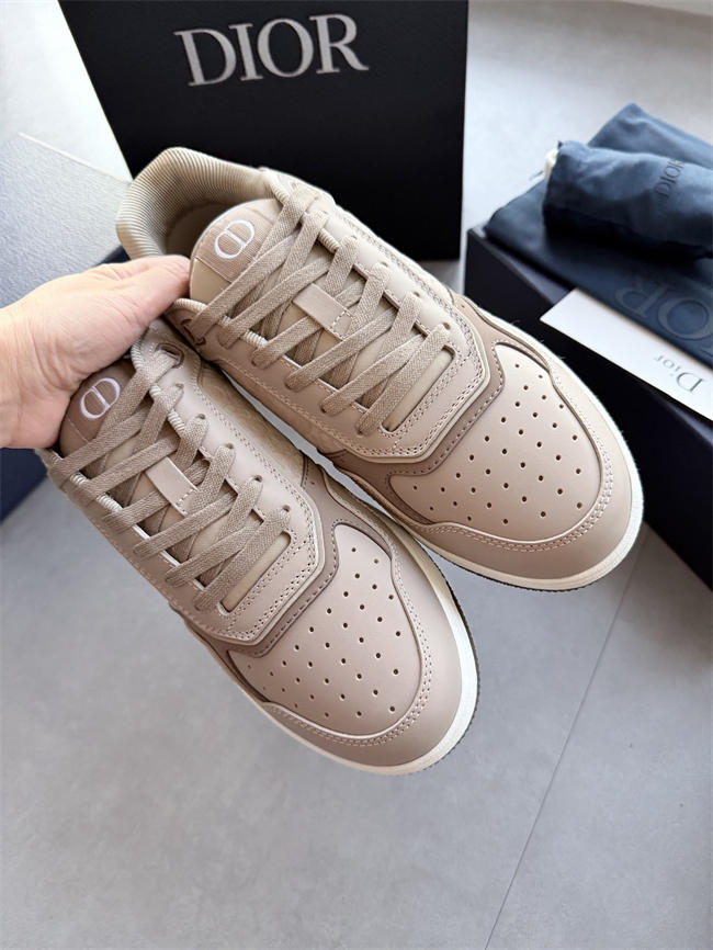 Dr B27 Sneaker