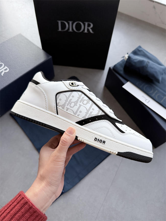 Dr B27 Sneaker