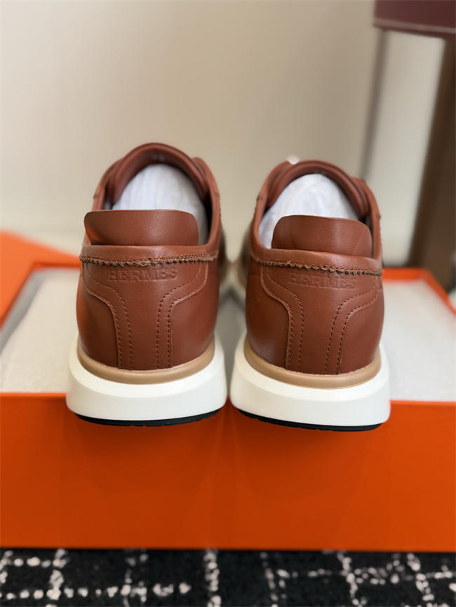 HER MES Sneaker