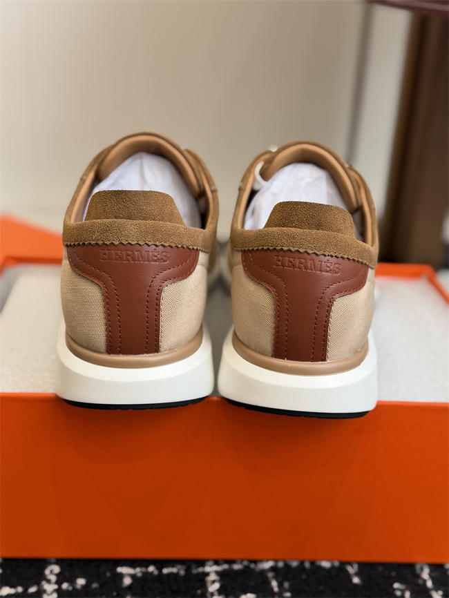 HER MES Sneaker